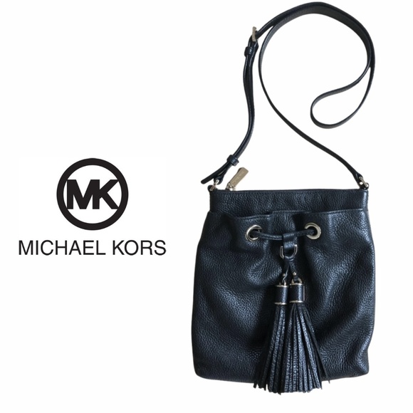 Michael Kors | Camden Pebbled Black Leather Crossbody w/ Tassel - Picture 1 of 12